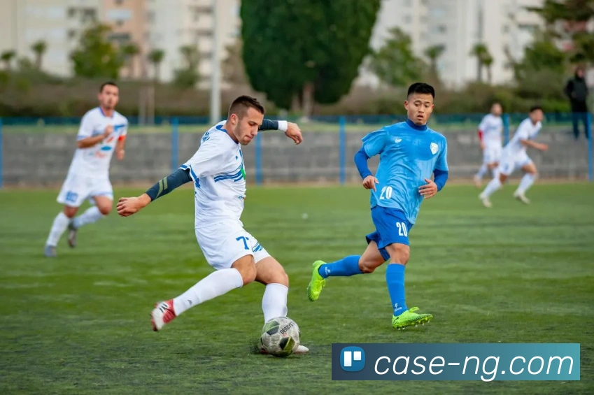 成都足球明星赛精彩对决比分揭晓球迷热情高涨赛事回顾